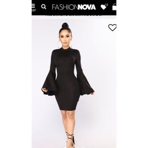 Bell sleeved body con dress